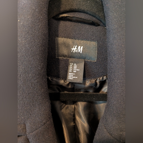 H&M Navy Gold Buttons Peacoat Men's US 38R - Picture 3 of 3